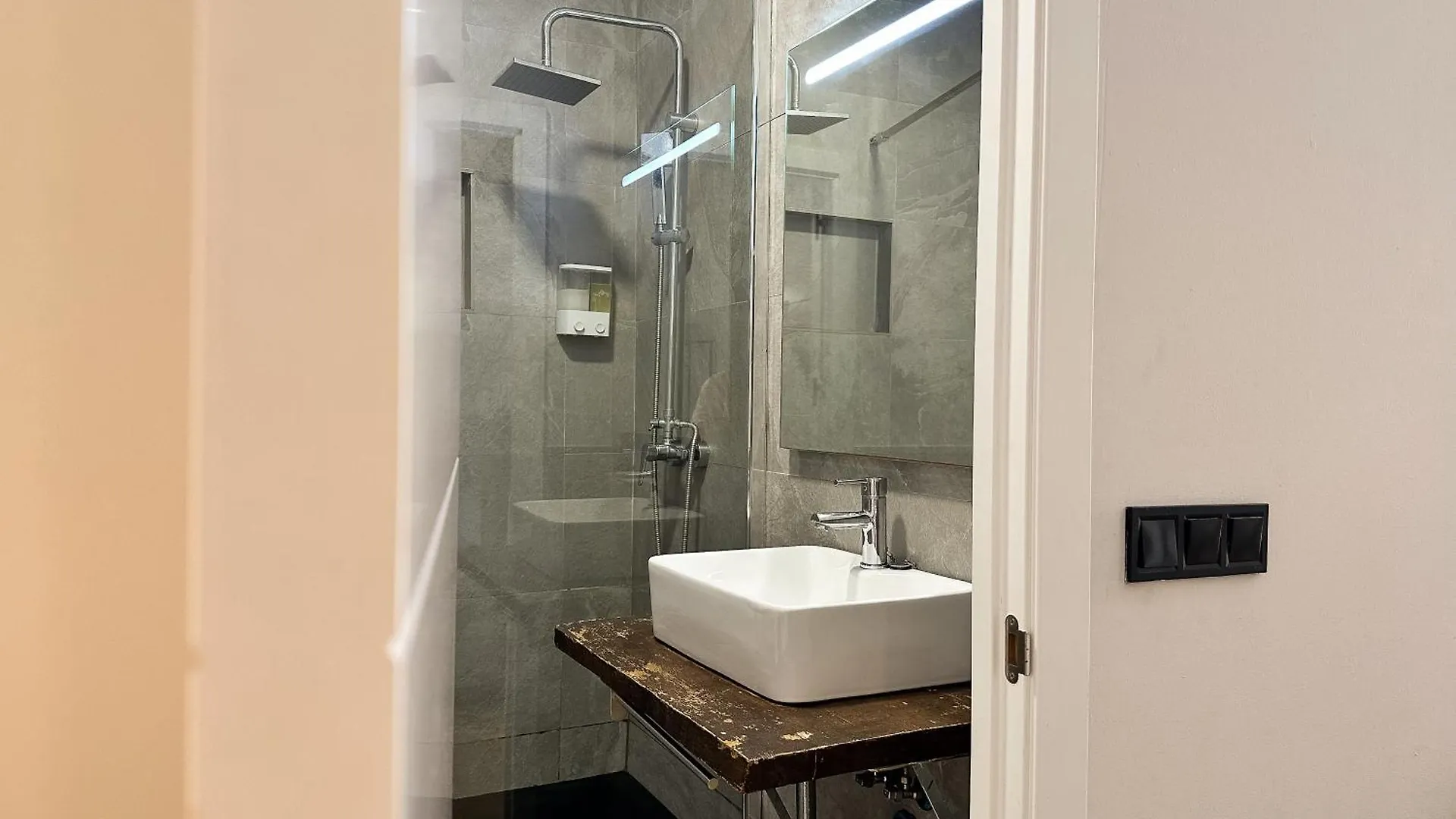 Estudio Loft Moderno Muy Centrico Santander